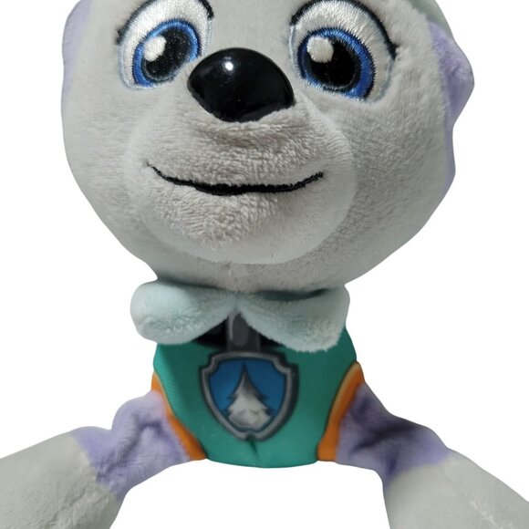 Nick Jr Paw Patrol Everest 8 inch Plush Husky Dog Super Paws Stuffed Animal Toy - Picture 3 of 7